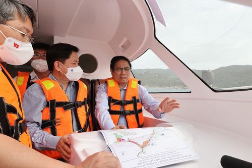 Thủ tướng Phạm Minh Chính khảo sát Khu kinh tế Vân Phong