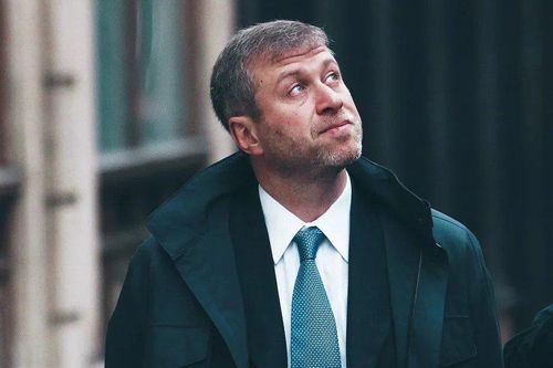 Công sức hàng thập niên của Abramovich 'đổ sông đổ bể'