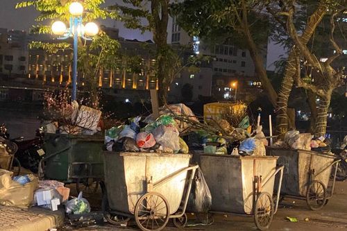 Dân khổ vì điểm tập kết rác bất hợp lý