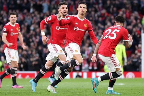 Ronaldo: MU có thể đánh bại mọi đội bóng