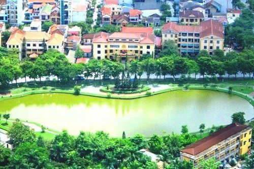 Thi thể bé trai 9 tuổi được tìm thấy dưới hồ sau một ngày mất tích
