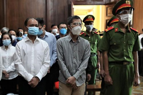 Cần 'mạnh tay' với lãng phí tài sản công