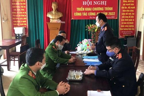 VKSND huyện Kỳ Sơn kiểm sát việc thi hành án hình sự tại cấp xã