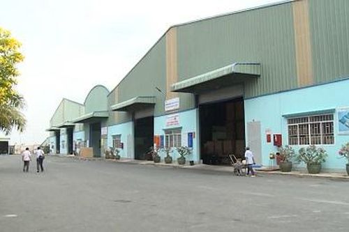 Long An: Cho phép F0, F1 được tạm thời đi làm để tháo gỡ thiếu hụt lao động