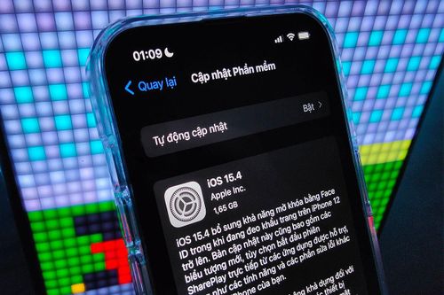 Đã có thể mở khóa iPhone khi đeo khẩu trang