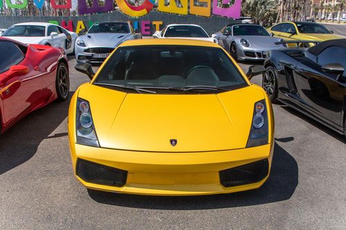 Cận cảnh hàng hiếm Lamborghini Gallardo đời đầu tại Việt Nam