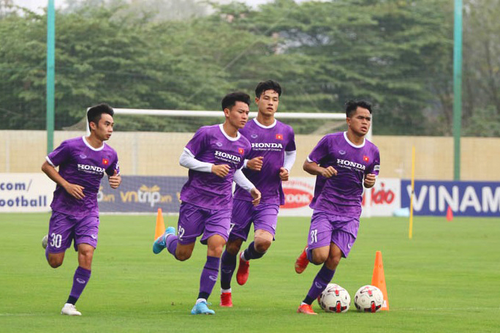U23 Việt Nam thiếu vắng nhân sự trong buổi tập đầu tiên chuẩn bị SEA Games 31