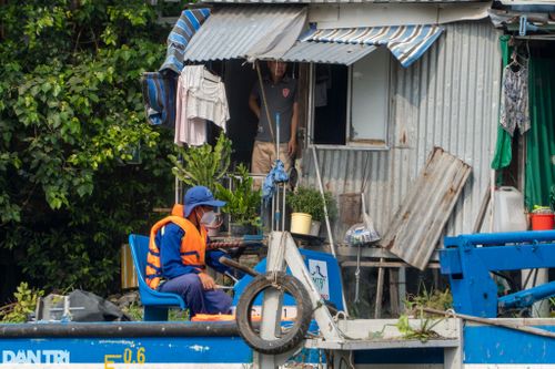 Đội quân đặc biệt giữ màu xanh cho kênh Nhiêu Lộc - Thị Nghè