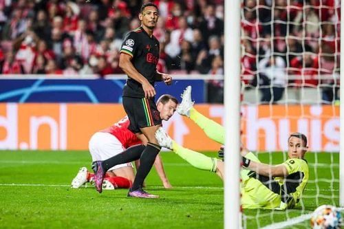 Nhận định, dự đoán Ajax và Benfica, 03h00 ngày 16/03: Đại bàng giương cờ trắng