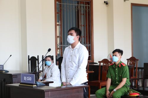 Kẻ tâm thần thực hiện trót lọt 3 cú lừa để chiếm đoạt tiền tỉ