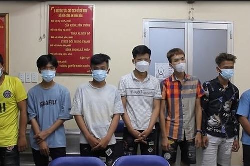 Khóa tay hàng loạt đối tượng cướp giật, trộm cắp cộm cán
