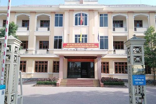 Công an tạm giữ 3 cán bộ Sở Kế hoạch Đầu tư Nghệ An