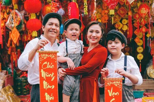 Đạo diễn Đức Thịnh hạnh phúc khi 'sống giữa chế độ mẫu hệ', hé lộ cuộc sống hôn nhân với Thanh Thúy