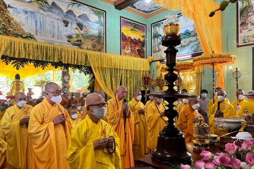 Bình Thuận: Lễ nhập kim quan Trưởng lão Hòa thượng Thích Huệ Tánh