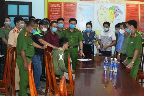 Phá án trên vùng cát Quảng Bình