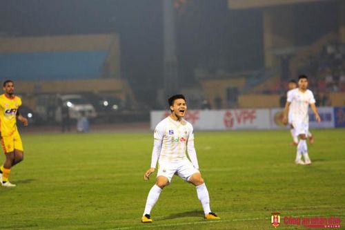 Quang Hải và 'lời chia tay' ngọt ngào với Hà Nội FC