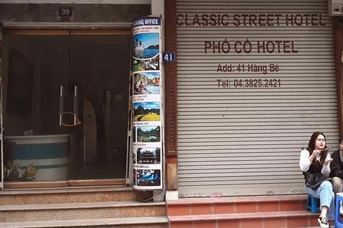Hà Nội: Mở cửa du lịch, nhiều khách sạn vẫn 'cửa đóng then cài'