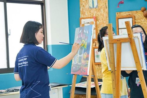 Xét tuyển ngành đặc thù nhưng không có môn đặc thù?