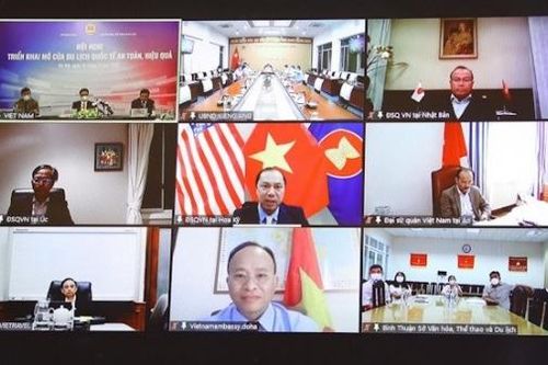 Ngoại giao đồng hành mở cửa du lịch