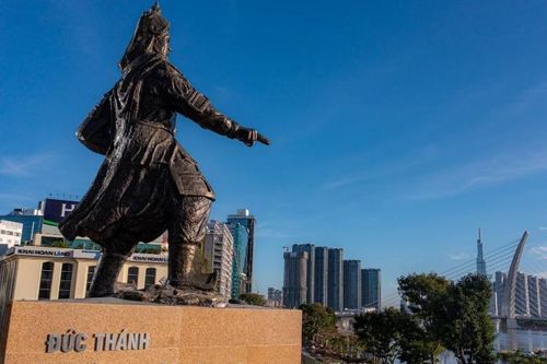 Lư hương tượng đài Trần Hưng Đạo tái an vị chốn xưa