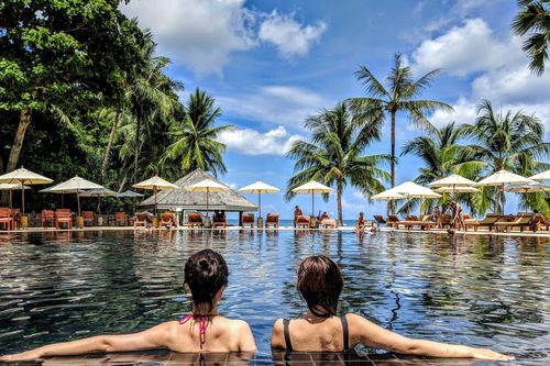 Du lịch liên tục để 'trả thù' đại dịch