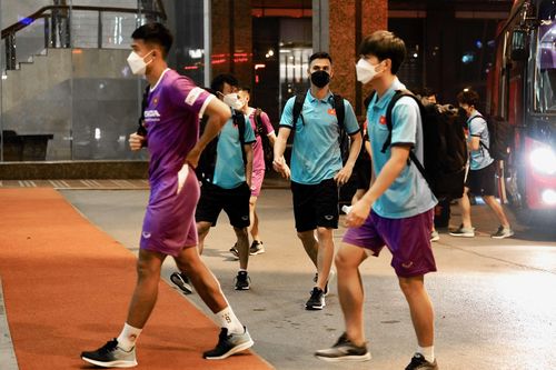 Tuyển Việt Nam thắng U23 2-0 trong trận đấu nội bộ