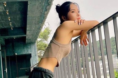 Thành viên nhóm Mamamoo bị miệt thị vì cân nặng