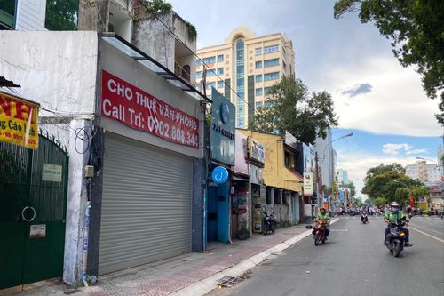 Hậu COVID-19, mặt bằng kinh doanh trên đất vàng bỏ trống