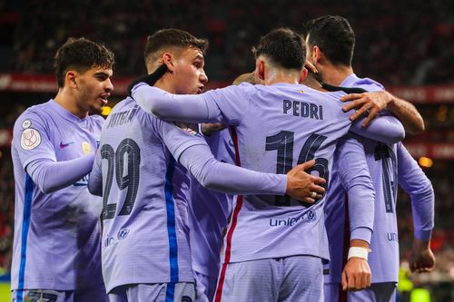 Barca ngược dòng thành công, vào tứ kết Europa League