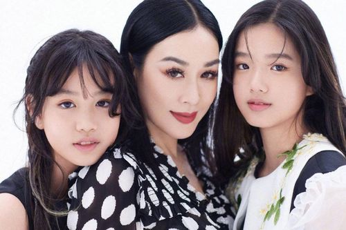 'Bom gợi cảm' gốc Việt Chung Lệ Đề khoe hai con gái xinh như thiên thần