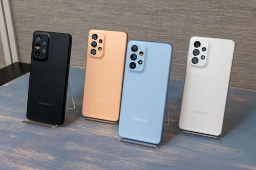Smartphone 5G, RAM 8 GB, chống nước, pin 'khủng', giá hơn 9 triệu đồng