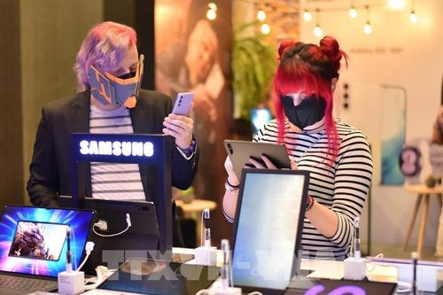 Thay đổi trong chiến lược, Samsung mất thị phần chip cho 'dế thông minh'