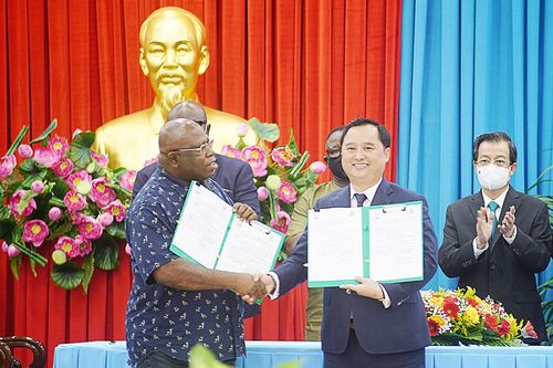 Angimex ký kết hợp đồng xuất khẩu gạo với Cộng hòa Sierra Leone