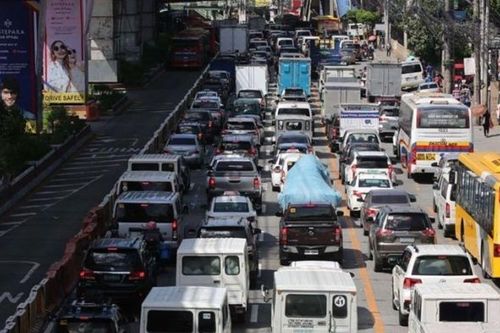 Philippines xem xét làm việc 4 ngày/tuần vì giá nhiên liệu tăng cao