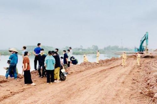 Quảng Ninh: Công nhân thi công cao tốc rơi xuống biển tử vong