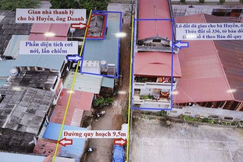 Nỗi uất ức 14 năm của 9 hộ dân bị chặn lối đi chung
