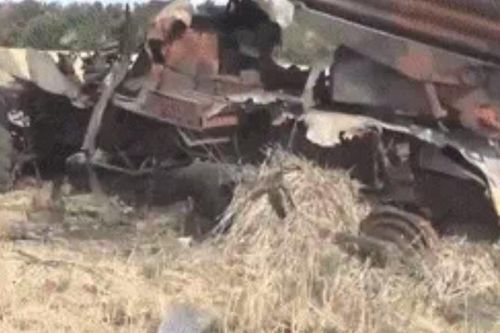 Topwar: Quân Ukraine phóng hỏa rút chạy ở Donbass - Phe ly khai cấp tốc 'đóng nắp nồi hầm'