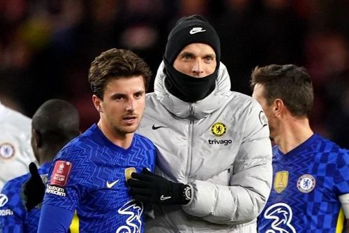 Vì sao Chelsea vẫn chơi thăng hoa trong nghịch cảnh?