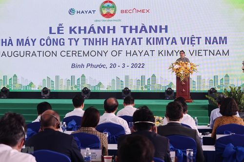 Thủ tướng dự khánh thành Nhà máy Hayat Kimya Việt Nam.