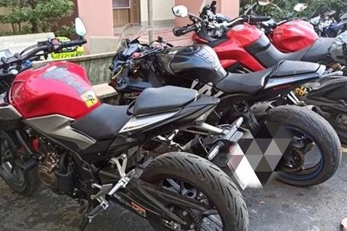 Cảnh sát dùng xe tải chặn đoàn mô tô 'khủng' lưu thông trong đường cấm