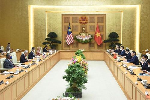Thủ tướng Phạm Minh Chính hội đàm với Thủ tướng Malaysia