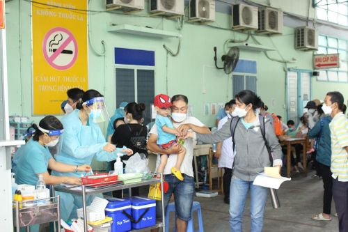TPHCM đã qua đỉnh dịch do biến chủng Omicron hay chưa?