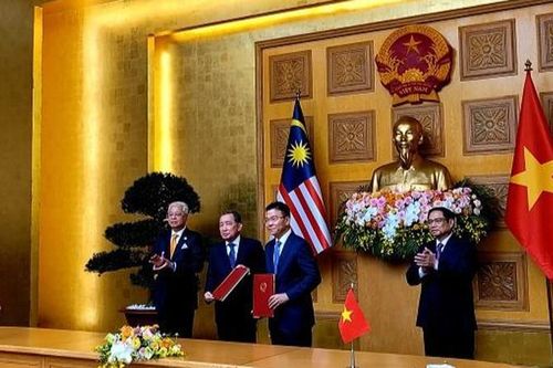 Trao đổi Bản Ghi nhớ hợp tác trong lĩnh vực pháp luật và tư pháp giữa Việt Nam và Ma-lai-xi-a