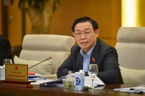 Tiền kiểm phim phổ biến trên không gian mạng là bất khả thi