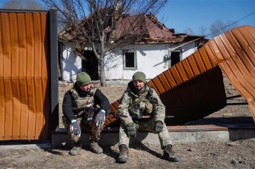 Tổng thống Ukraine nói sẵn sàng bàn về độc lập cho Donbass nếu được bảo đảm an ninh