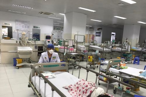 Bà tưởng cháu bị hậu Covid-19, không ngờ phải phẫu thuật u não