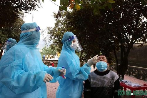 Khó khăn của Nghệ An khi chống dịch ở thời điểm 'giao thời'