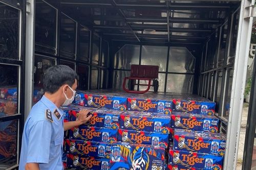 Tây Ninh liên tiếp bắt giữ bia nhập lậu không rõ nguồn gốc