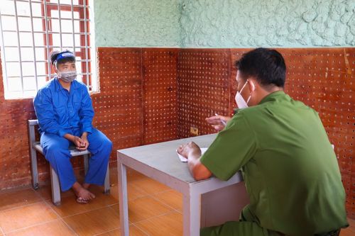 Vĩnh Long: Giết người chỉ vì tiếng nẹt pô, bốc đầu xe
