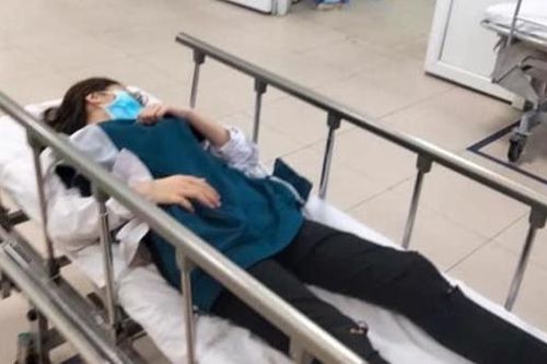 Xích mích trong lúc rửa tay, nữ sinh ở Hải Phòng bị đánh ngất xỉu